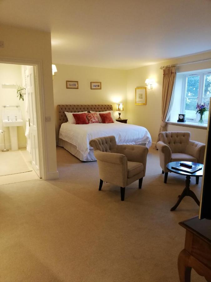 Rusling House Bed & Breakfast Butcombe Екстериор снимка
